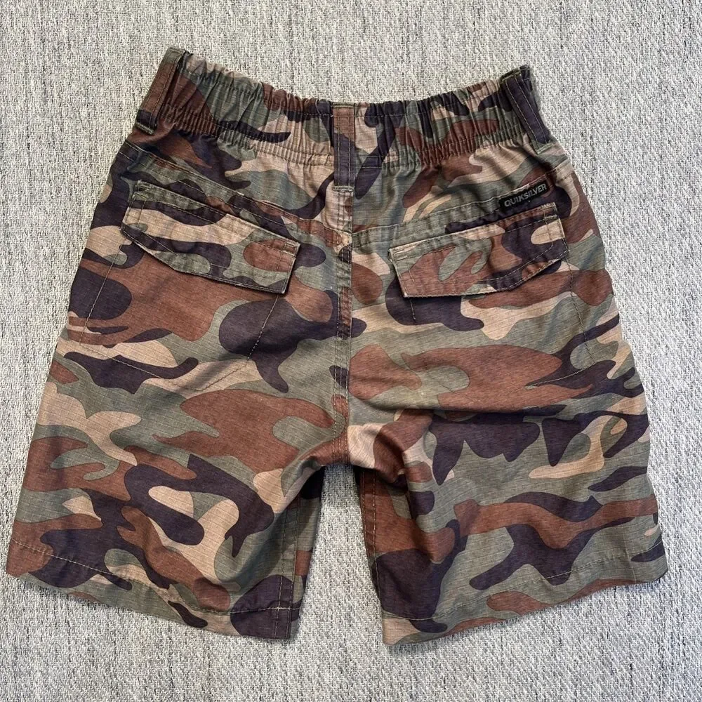 Quicksilver Baby Boy Swim Trunks Size 3 Green Camo Very Good Zipper Snap Closure